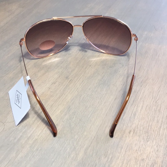 Fossil Aviator Sunglasses - Rose Gold - NWT - Picture 3 of 4